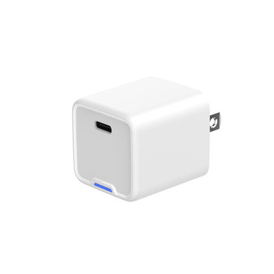 Beli Ultra Thin GaN USB Charger 45W Type C Fast Charging Power Wall Charger online manufacture